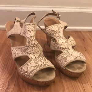 Womens Wedges. Size 10. Maurices